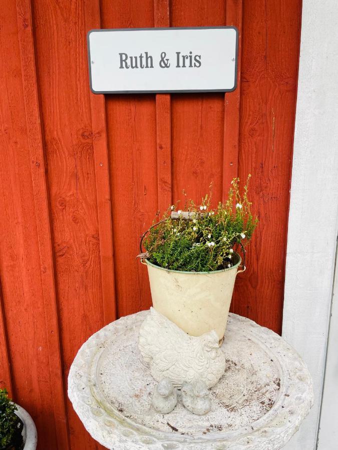 Ruth & Iris Farmhouse Nässjö エクステリア 写真